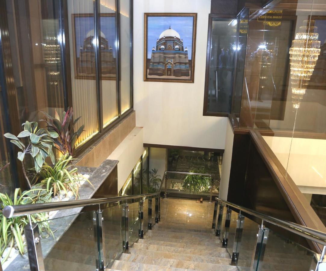 Faletti'S Grand Hotel Multan Eksteriør billede