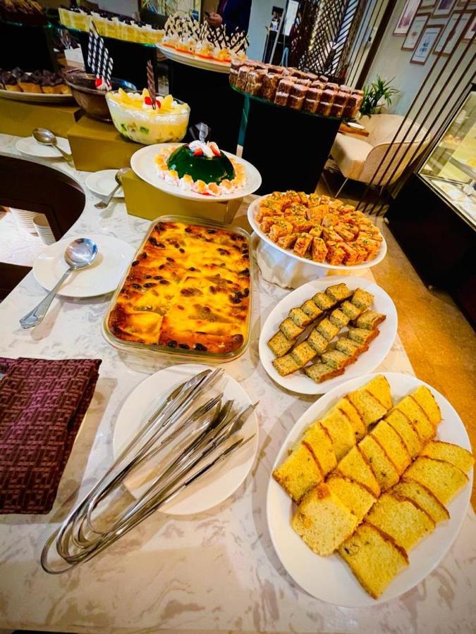 Faletti'S Grand Hotel Multan Eksteriør billede